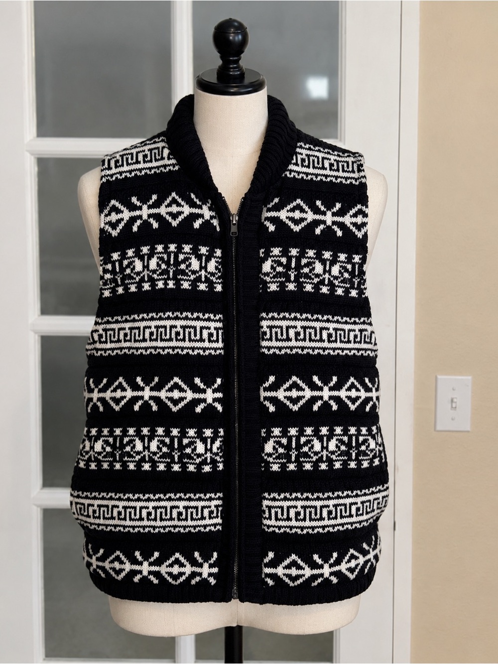 Claiborne Black White Fair Isle Sweater Knit Puffer Vest Full Zip Nordic XXL